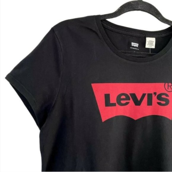⛔️SOLD⛔️ LEVI'S Short Sleeve Crew Neck T-Shirt Black w/ Red Batwing Logo Size XL - Picture 5 of 14